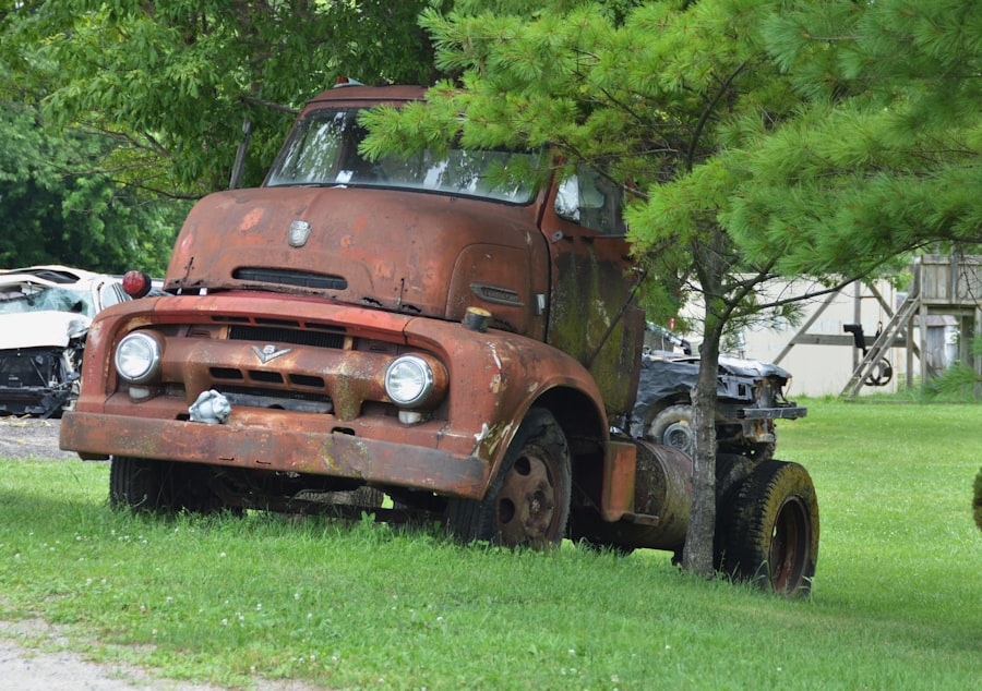 Photo broken truck Minnesota
