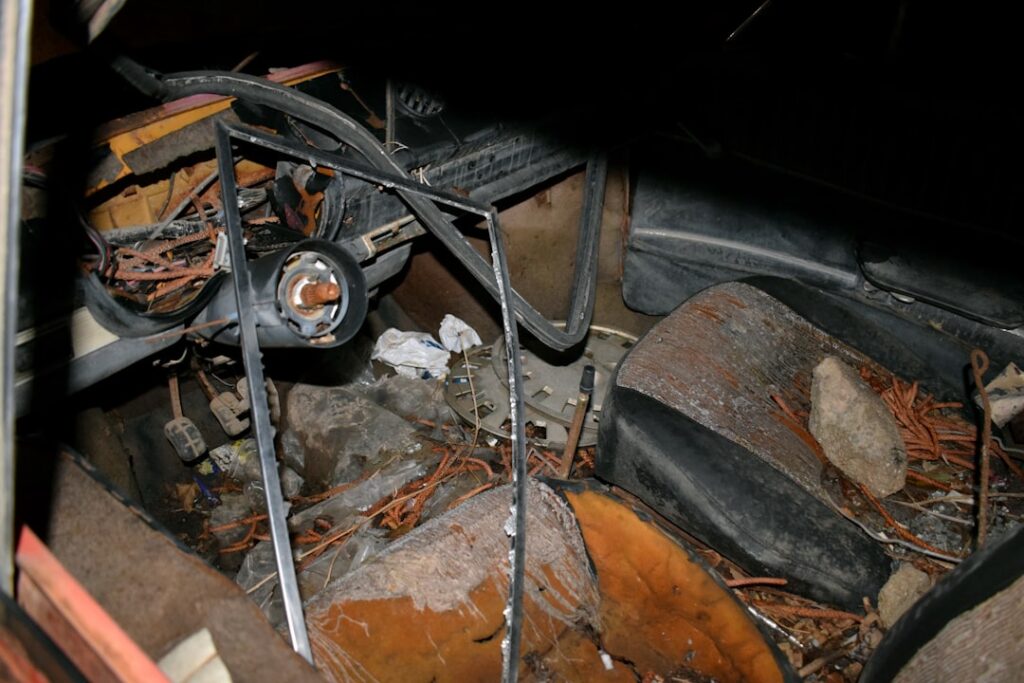 Photo broken Nissan Altima