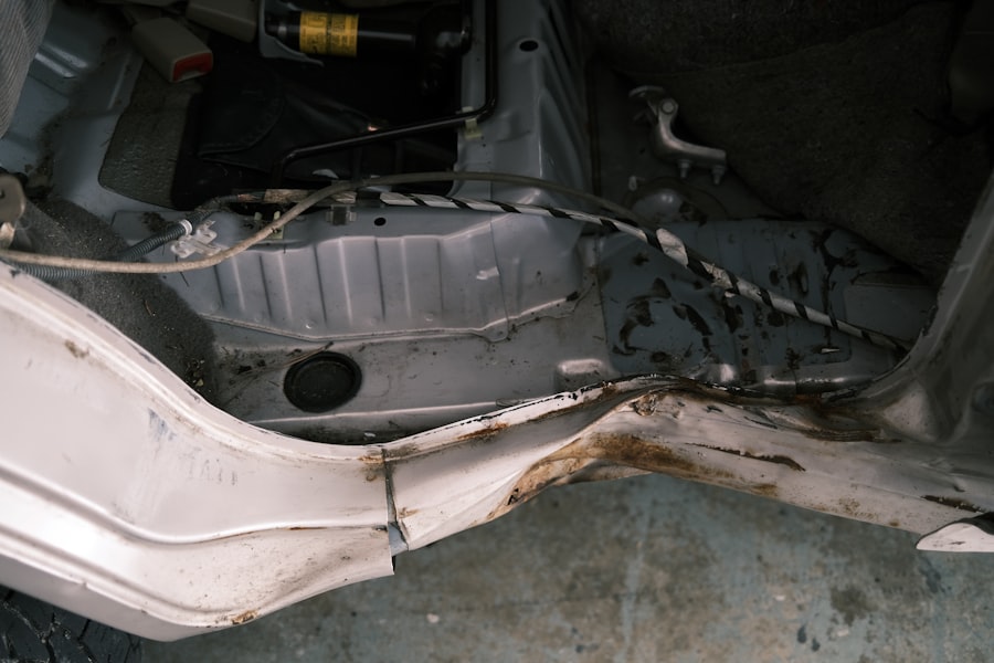 Photo damaged Dodge Ram
